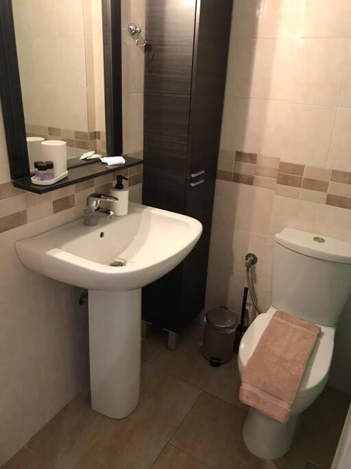 Kyparissia Cozy Flat - 5Mins Walking From Beach Apartment ภายนอก รูปภาพ